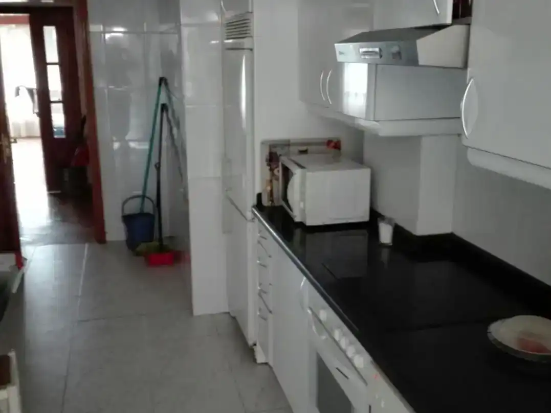 Kitchen of Flat for share in Someso - Matogrande