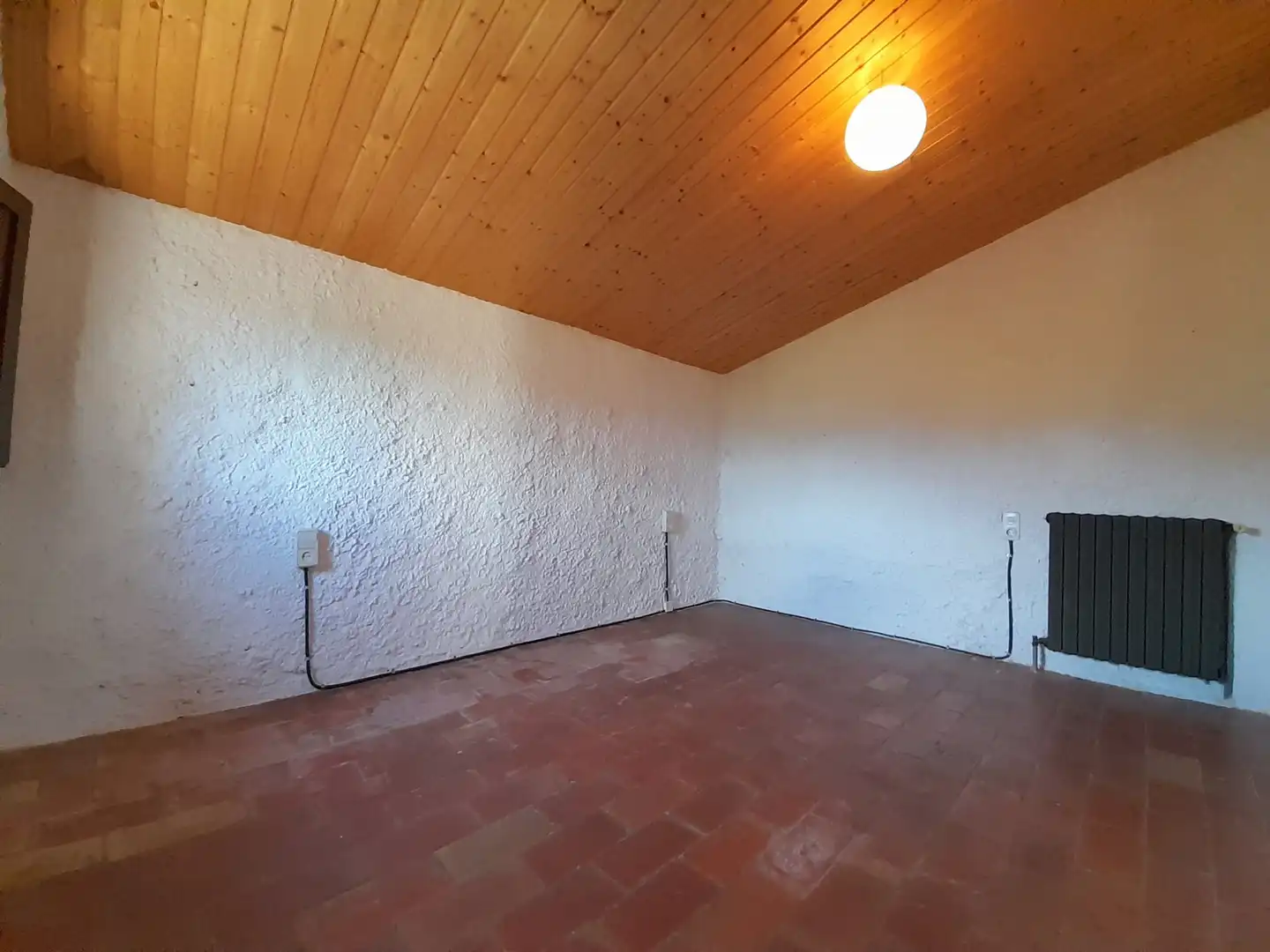 Finca rústica en venta en La Vall de Bianya con Calefacción, Terraza y Trastero