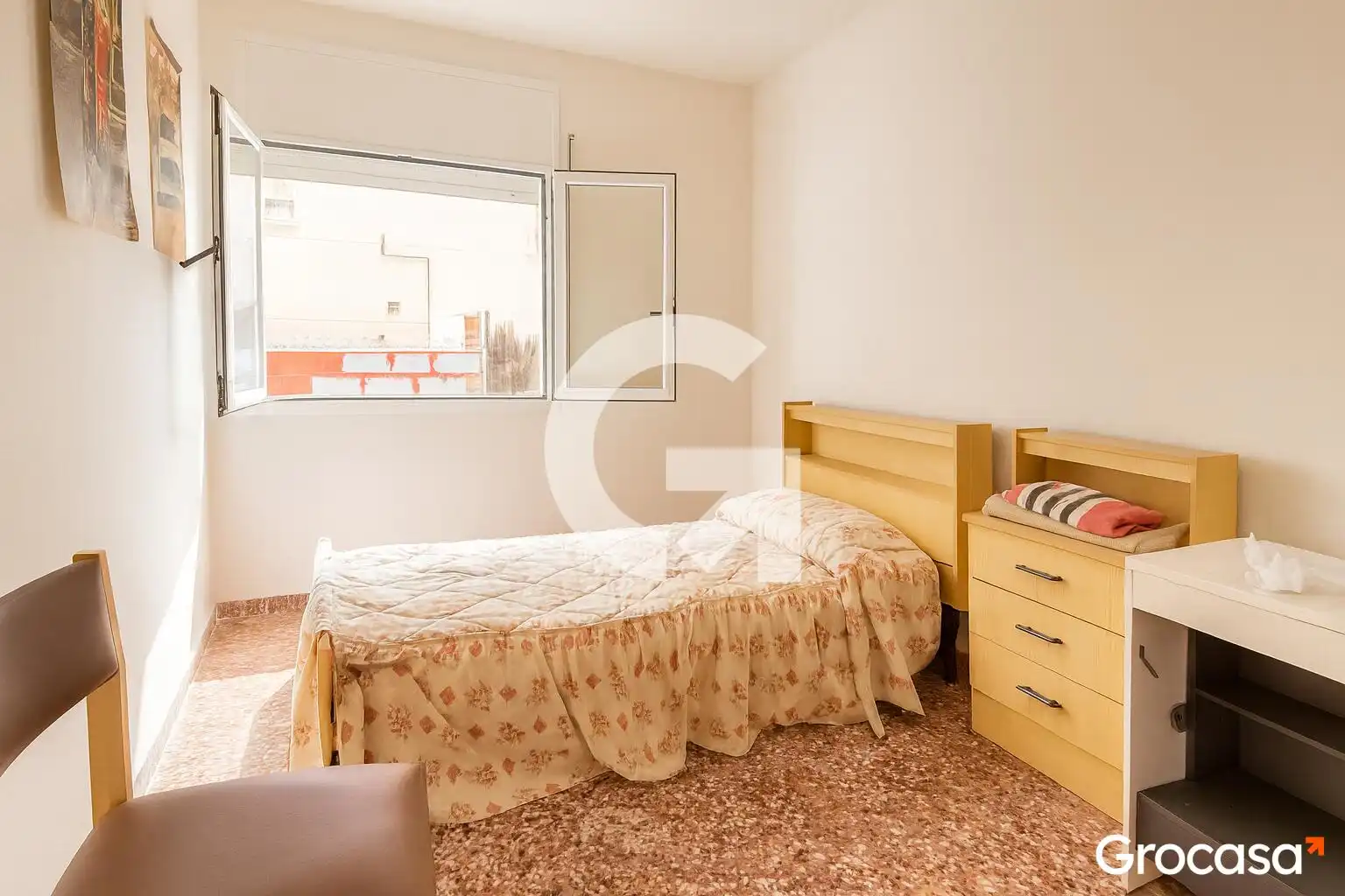 Schlafzimmer von Erdgeschoss zum Verkauf in Cunit mit Privatgarten und Terrasse
