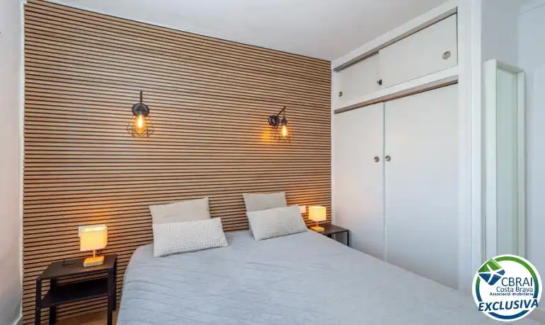 Apartamento con ascensor en venta en Carrer Muga-Delta, imagen 8