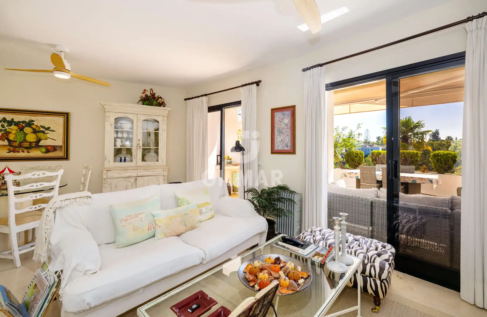 Living room of Duplexes for sale in Marbella  with Heating, Storage room and Swimming Pool