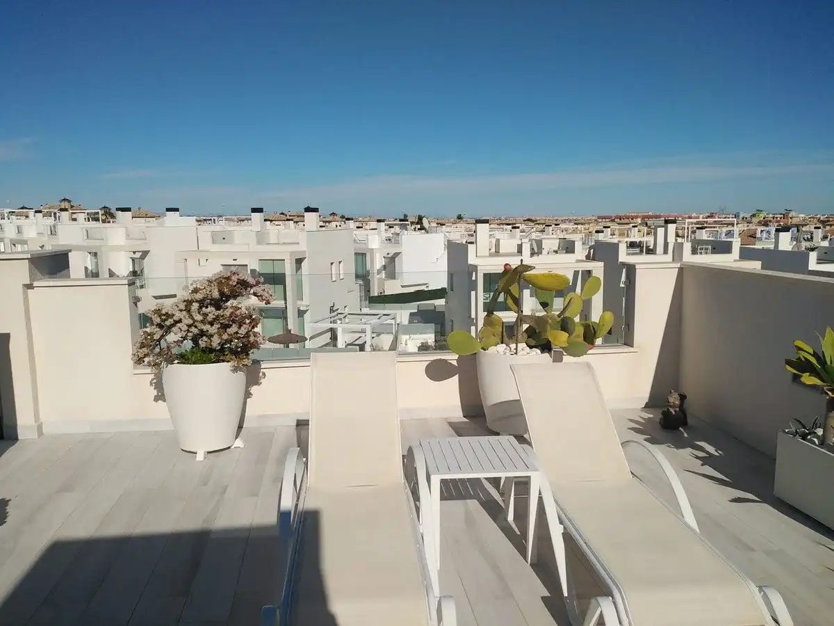Terrassa de Casa o xalet en venda en Orihuela amb Aire condicionat, Terrassa i Piscina