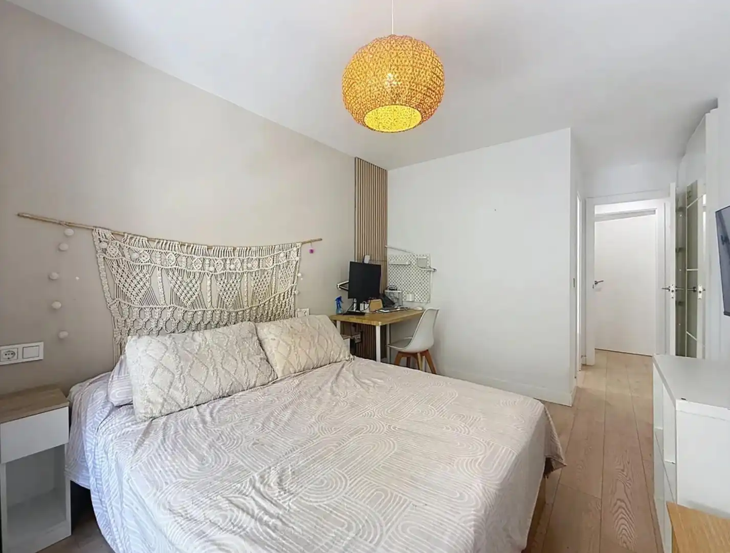 Habitación de Piso de alquiler en Málaga con Aire acondicionado, Terraza y Amueblado