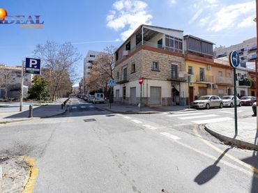 Residencial amb ascensor en venda a Zaidín