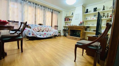 Foto 3 de Casa adosada en venda a Centro, Vila-real