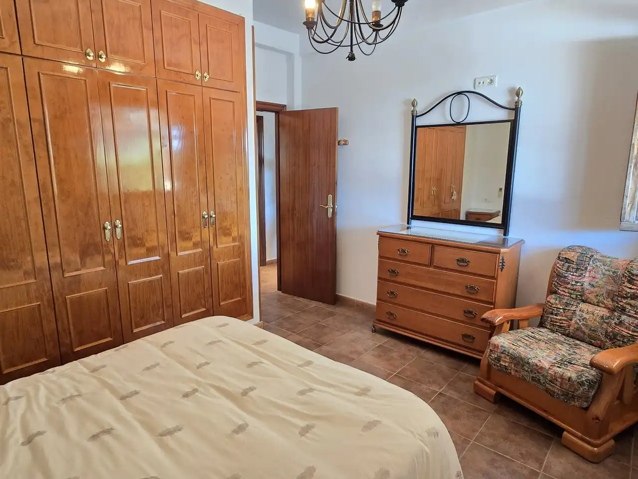 Habitación de Casa o chalet en venta en Periana con Aire acondicionado, Terraza y Piscina