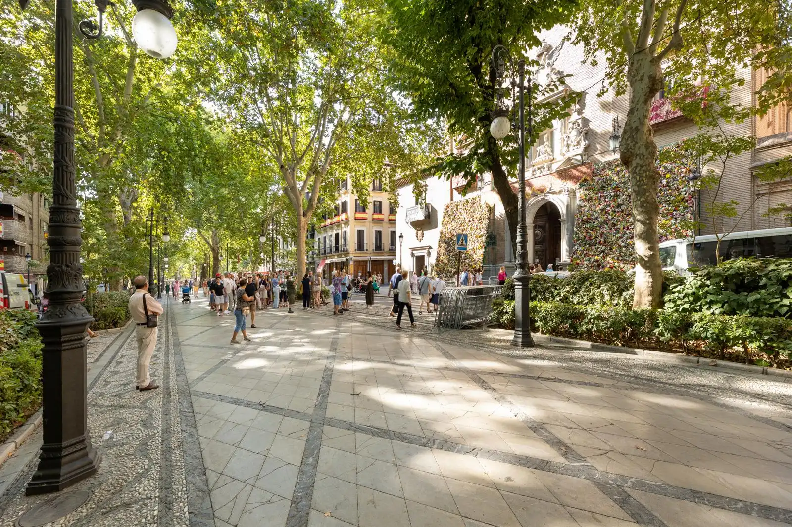 Außenansicht von Wohnungen zur Miete in Granada mit Klimaanlage, Heizung und Parkett