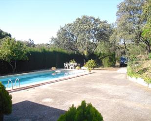 Piscina de Casa o xalet en venda en  Córdoba Capital amb Jardí privat, Terrassa i Traster