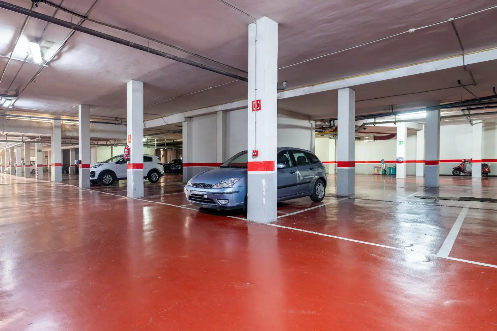 Aparcament de Pis en venda en Roquetas de Mar amb Aire condicionat, Jardí privat i Terrassa