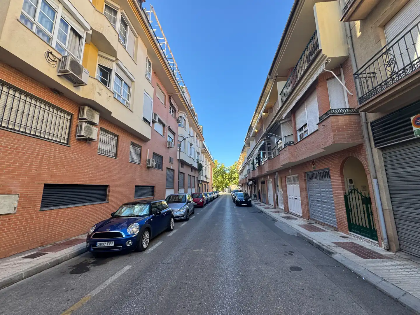 Vista exterior de Garaje en venta en Maracena