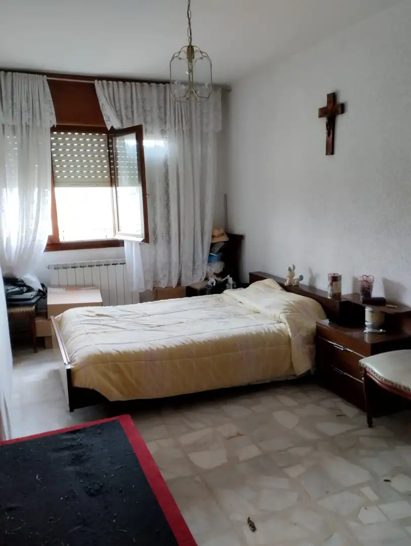 Dormitori de Casa o xalet en venda en San Torcuato amb Calefacció, Jardí privat i Traster
