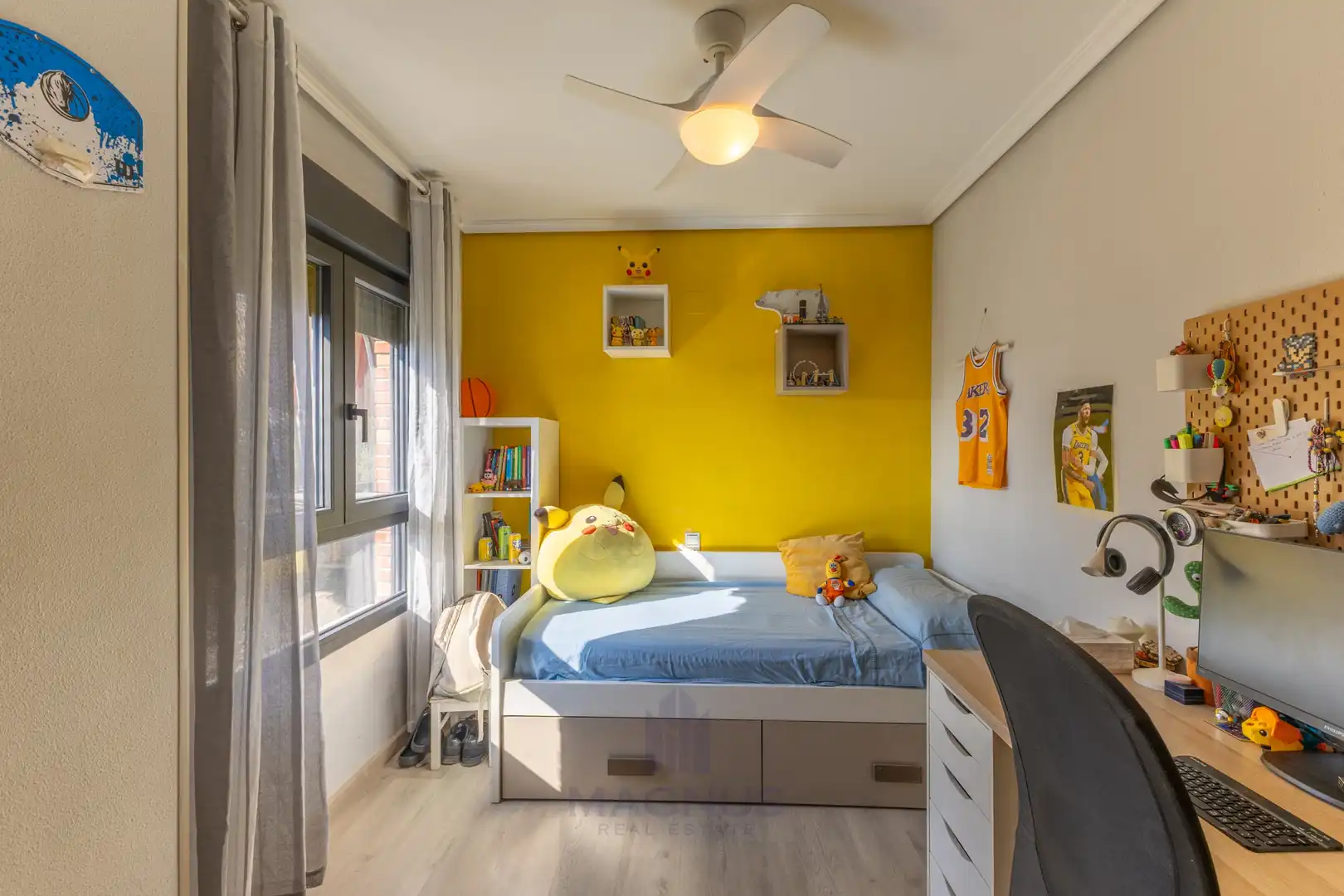 Dormitori de Apartament en venda en Patraix