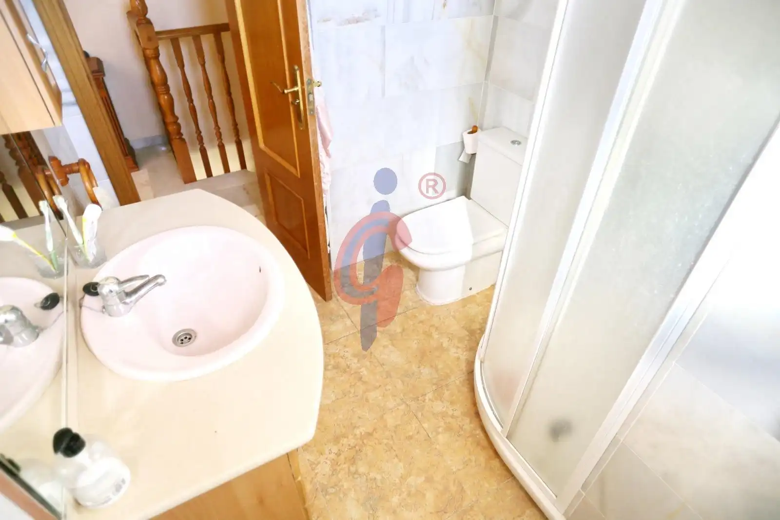 Baño de Ático en venta en Guardamar del Segura con Aire acondicionado y Amueblado