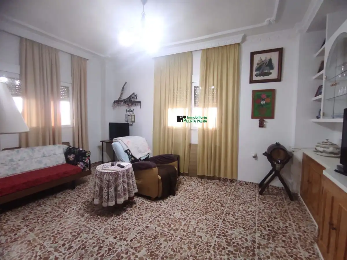 Living room of Houses for sale in Badajoz  with Air Conditioner, Heating and Storage room