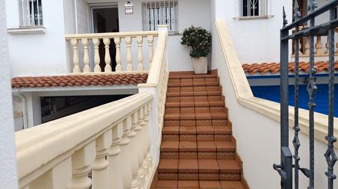 Foto 2 de Casa adosada de alquiler en Avinguda de Barcelona, Can Toni, Cunit