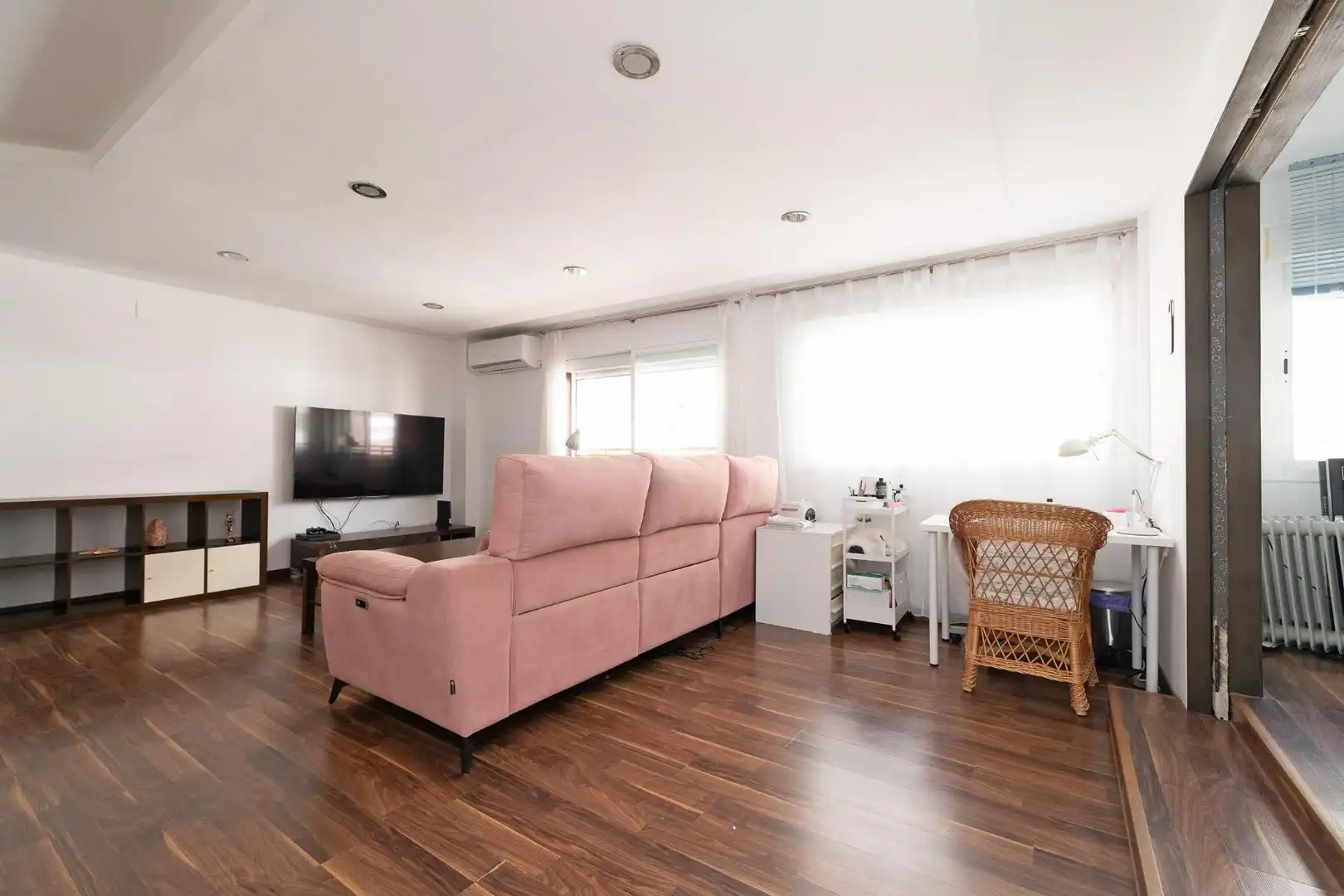 Living room of Flat for sale in Rincón de la Victoria  with Air Conditioner