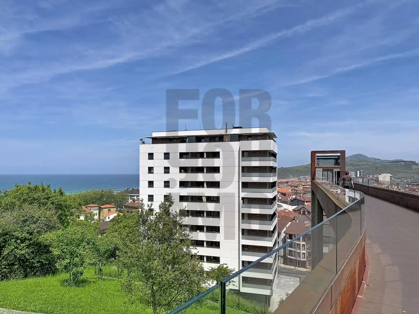 Parking de Piso en venta en Zarautz con Trastero y Balcón
