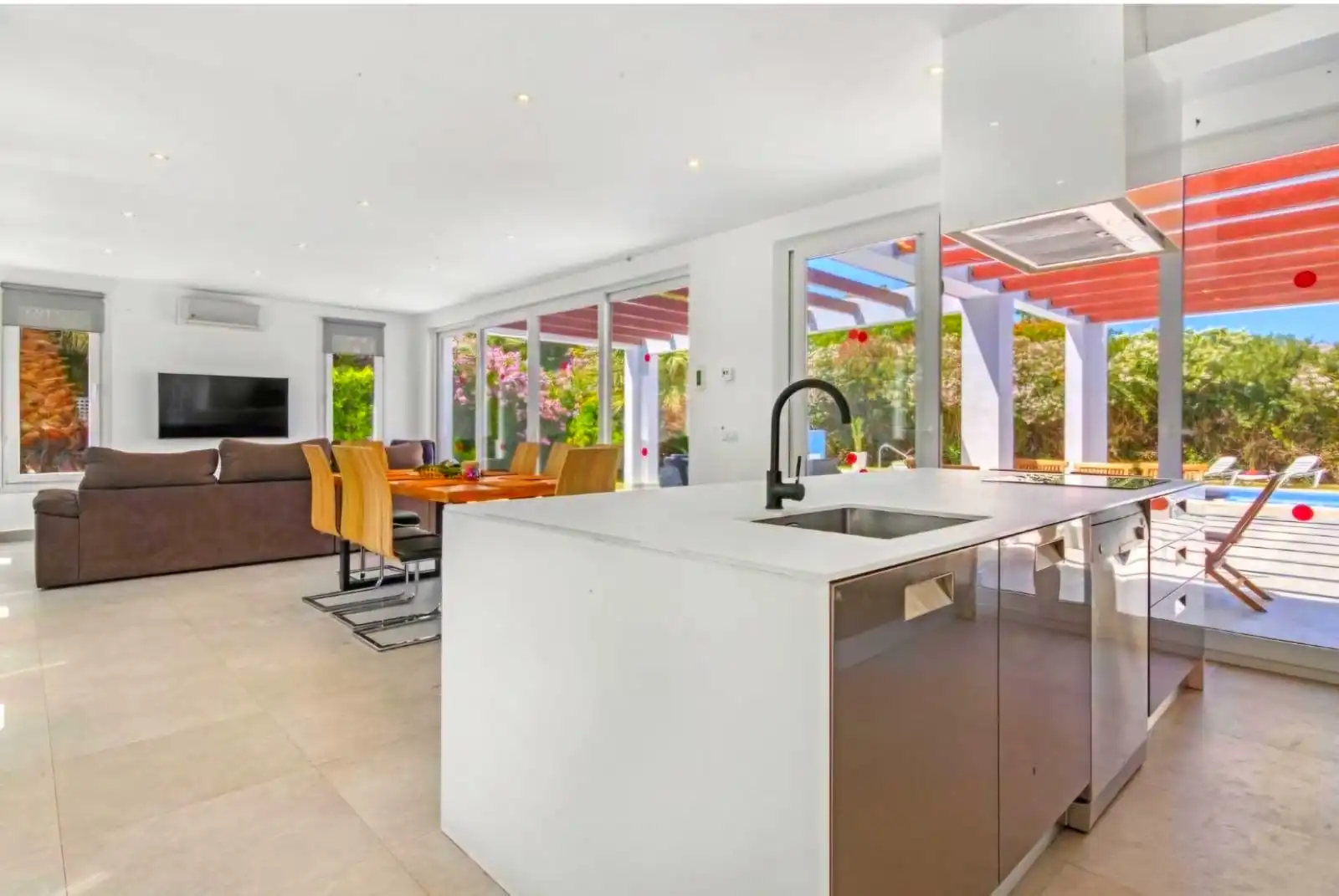 Chalet con piscina en venta en Centro ciudad, imagen 15