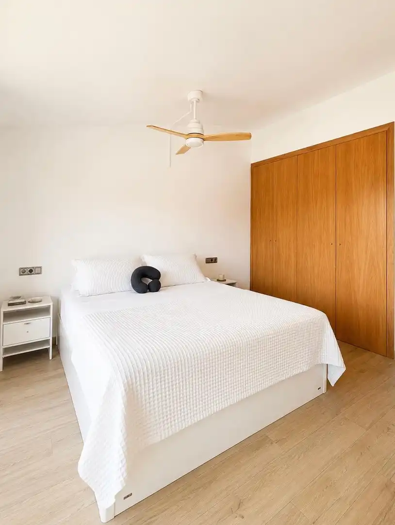 Dormitori de Dúplex en venda en Terrassa amb Calefacció, Terrassa i Balcó