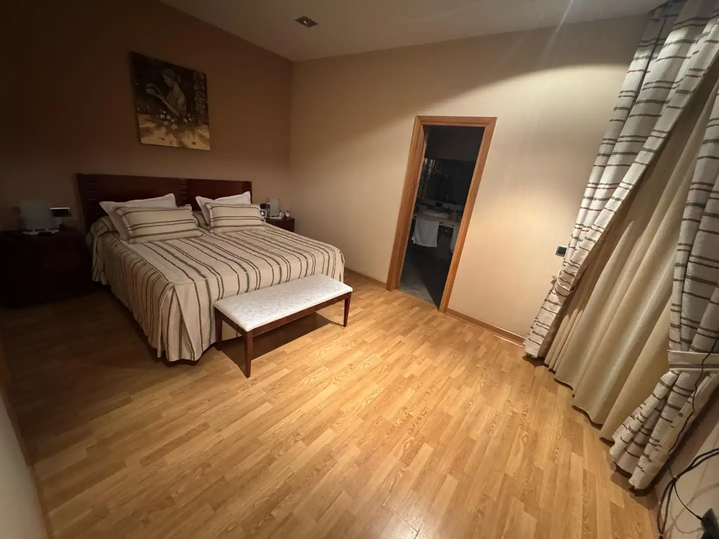 Dormitori de Casa o xalet en venda en Paradas amb Piscina i Piscina comunitària