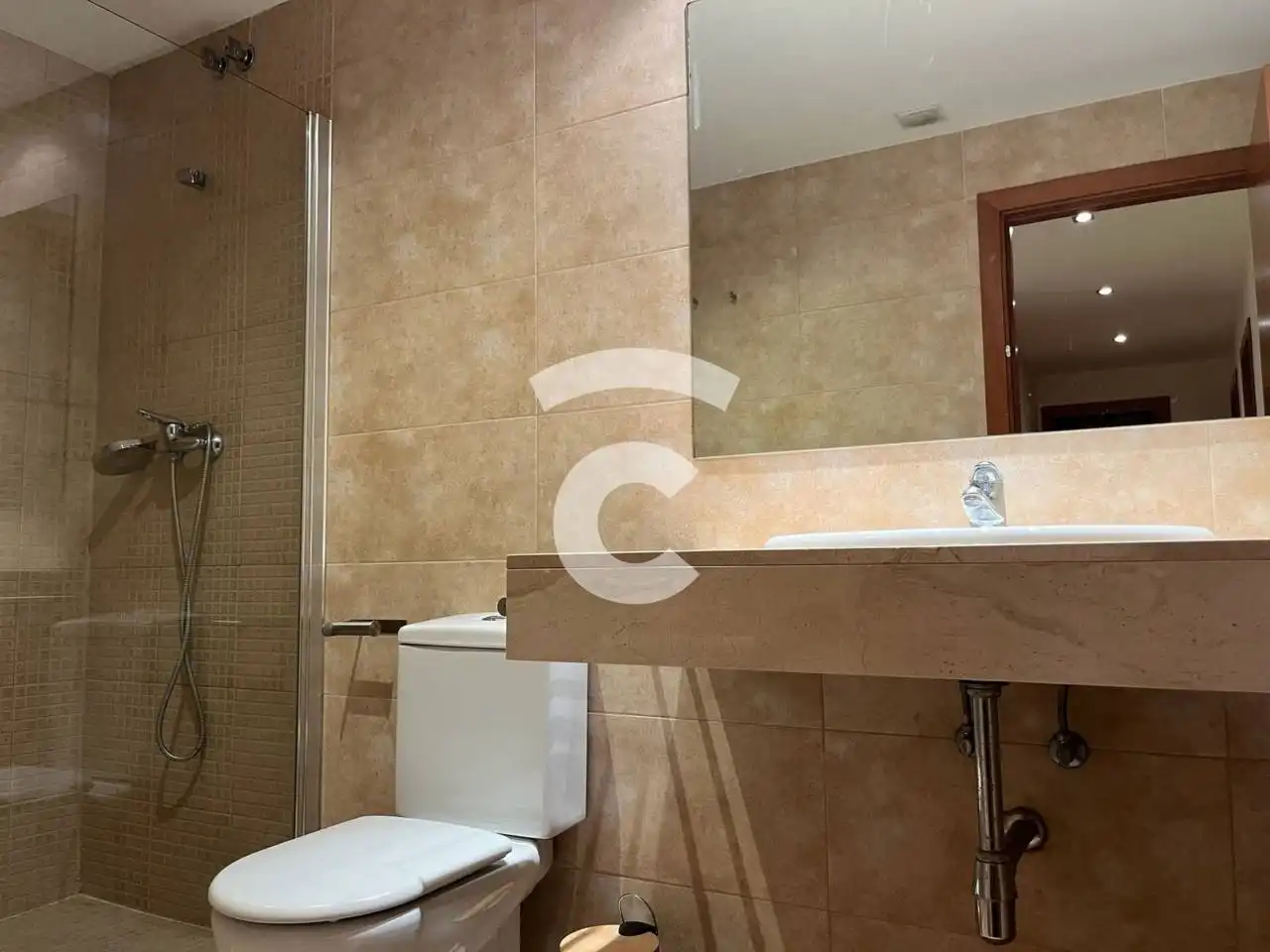 Bathroom of Flat for rent in Vic  with Heating, Terrace and Storage room
