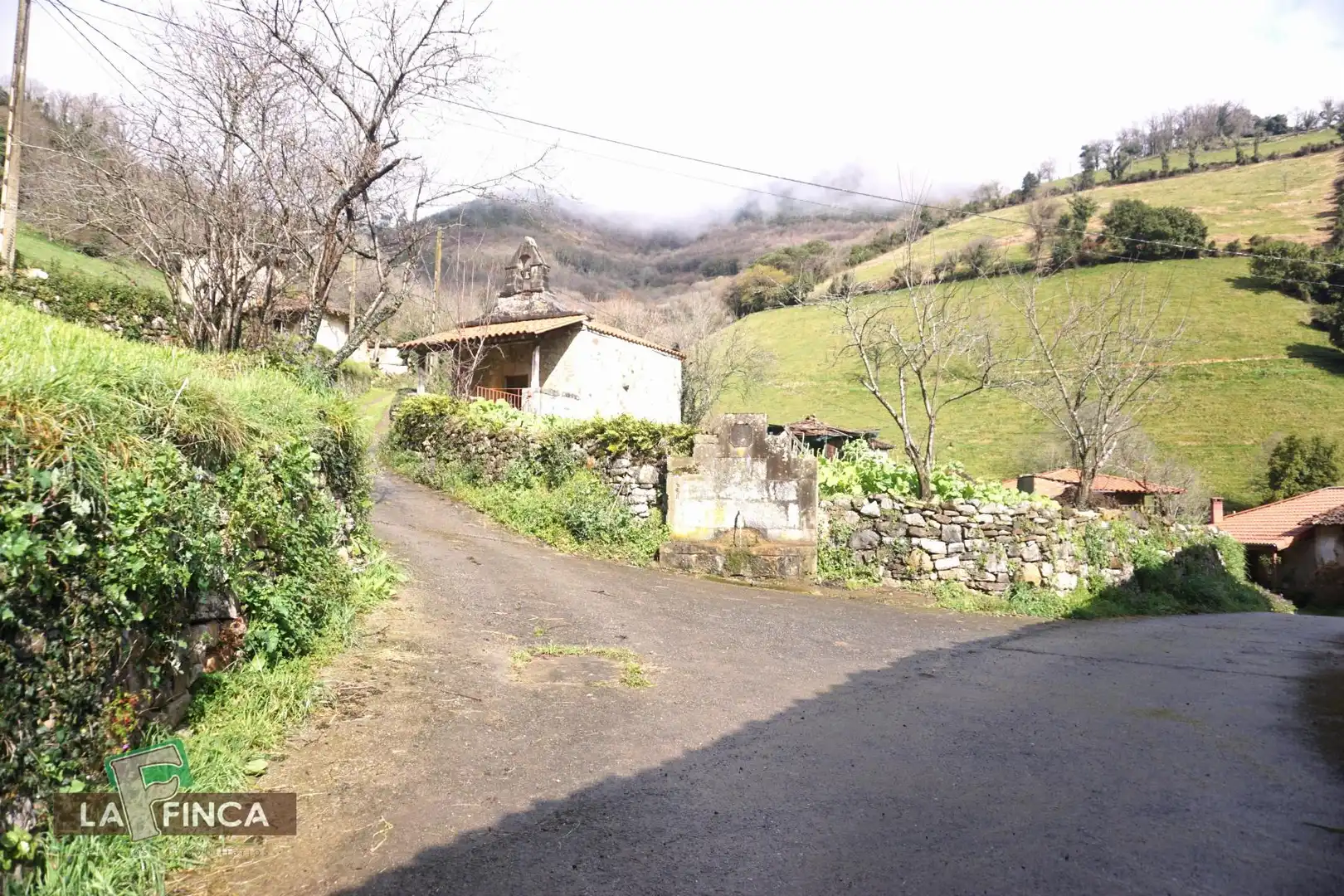 Vista exterior de Casa o chalet en venta en Belmonte de Miranda