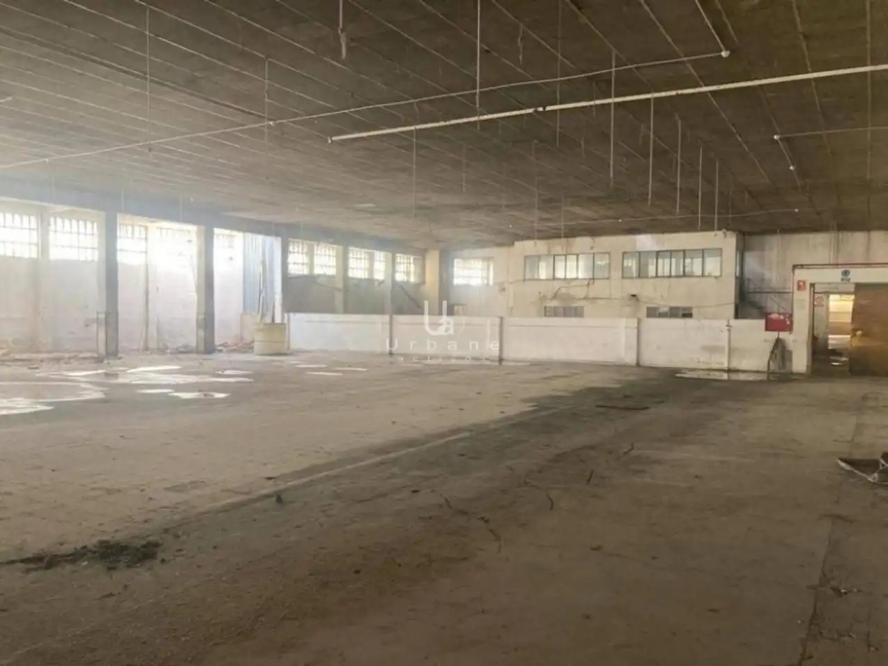 Nave industrial in vendita a Avenida Cortes Valencianas, imagen 3