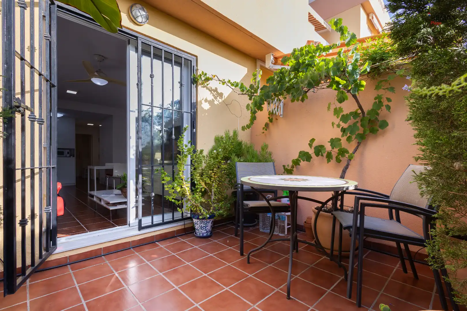 Apartament amb piscina en venda a Calle Ciudad de Tarragona