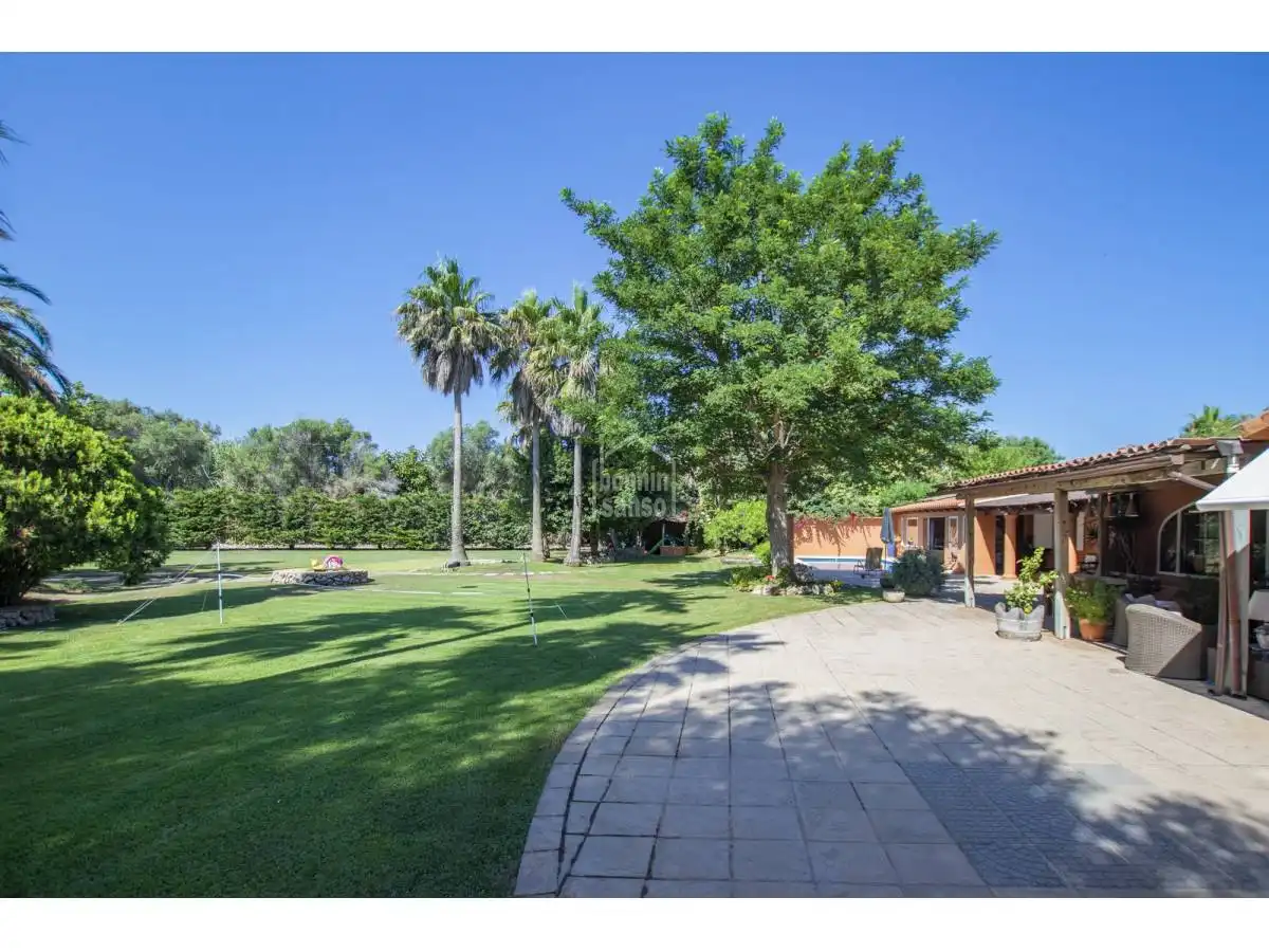 Casa rústica amb piscina en venda a Llucmaçanes, imagen 3