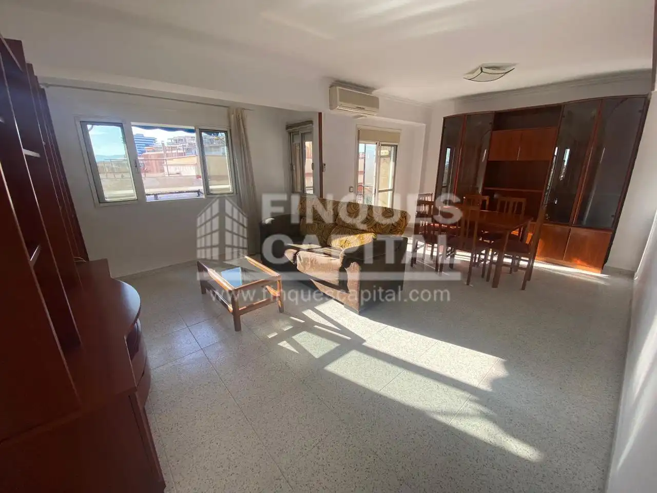 Wohnung mit Terrasse zur Miete in Nou Eixample Sud