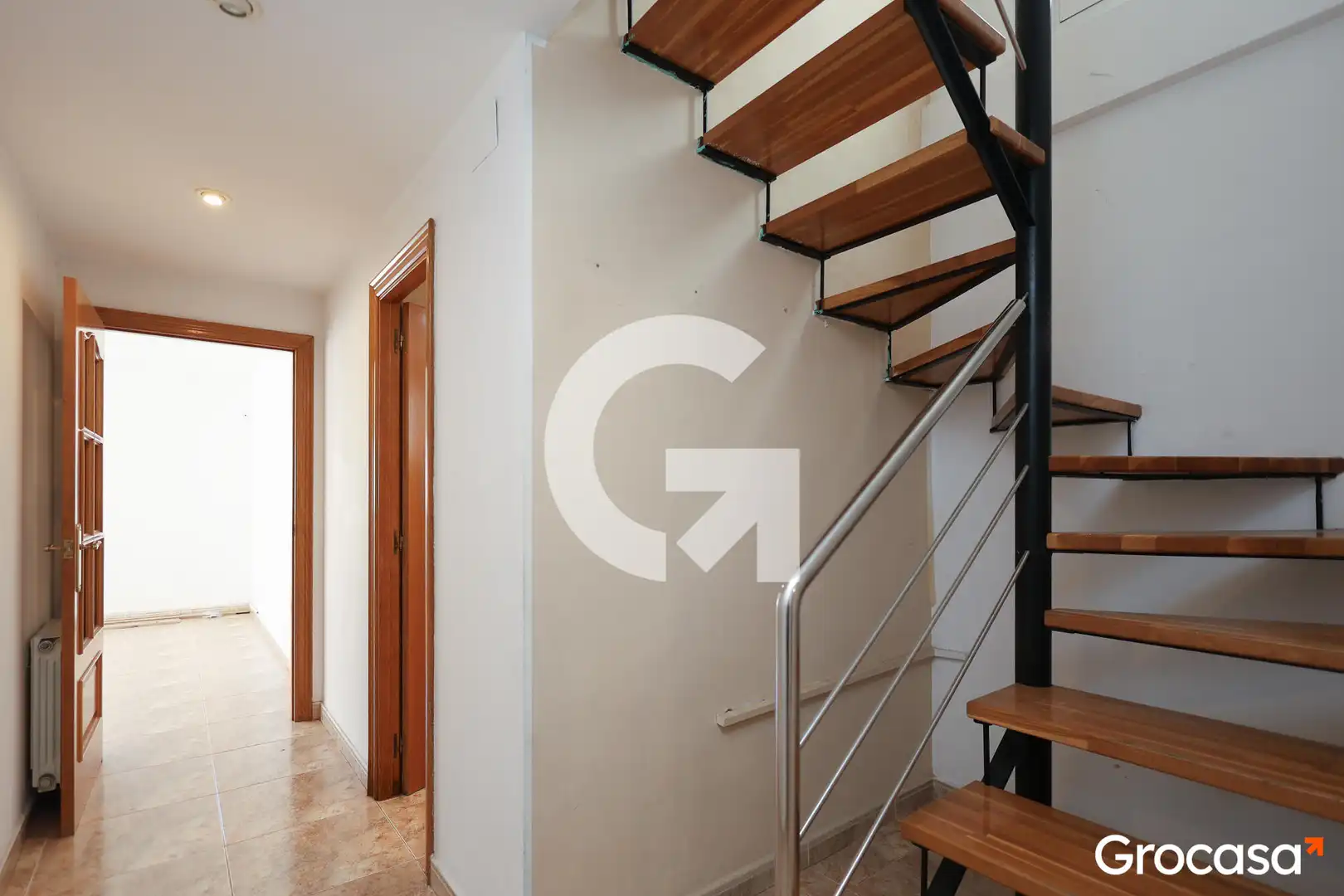 Maisonette zum Verkauf in Rubí mit Klimaanlage, Heizung und Terrasse