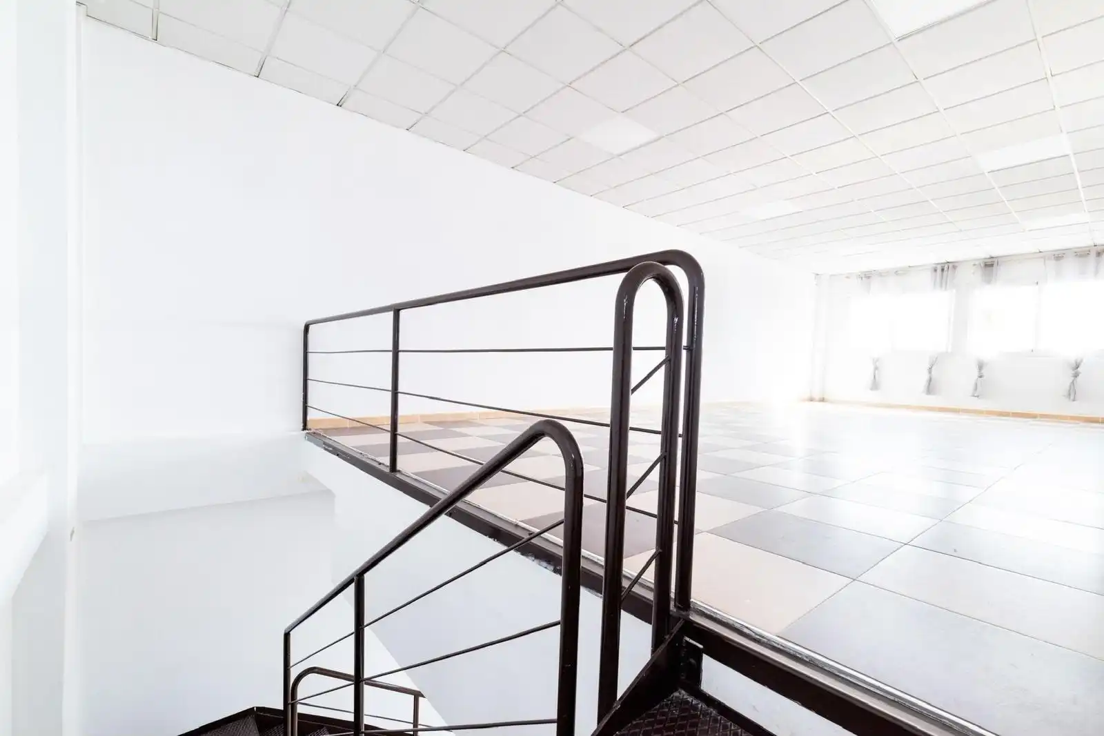 Nave industrial de alquiler en Albolote