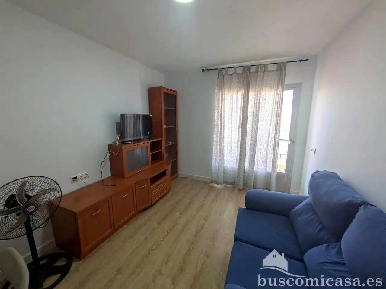 Sala d'estar de Pis per a compartir en Linares amb Moblat