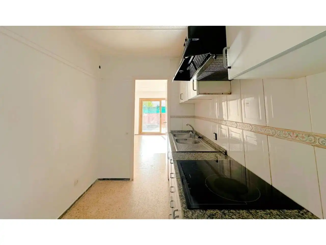 Kitchen of Flat for sale in Cerdanyola del Vallès  with Heating, Private garden and Terrace