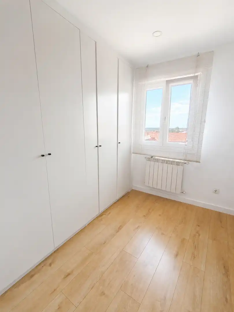 Habitación de Piso en venta en Campo Real con Aire acondicionado, Calefacción y Terraza