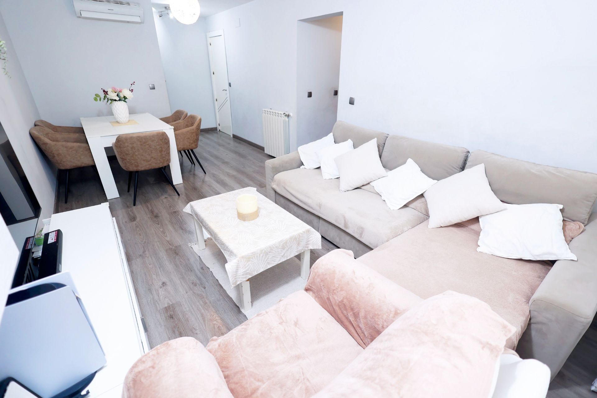Flat for sale in Calle de Gustavo Torner