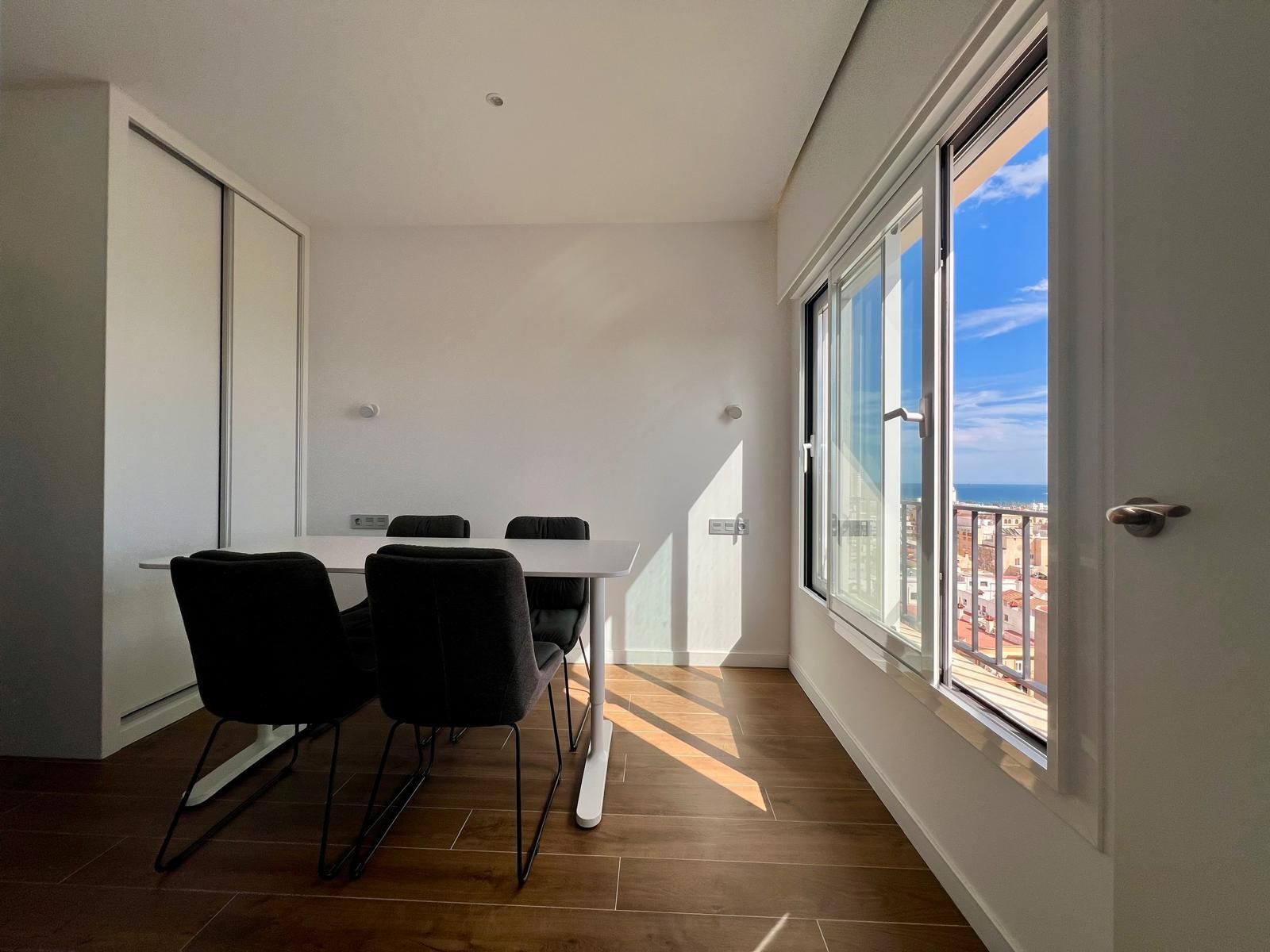 Apartament en venda a Ensanche Centro - Puerto