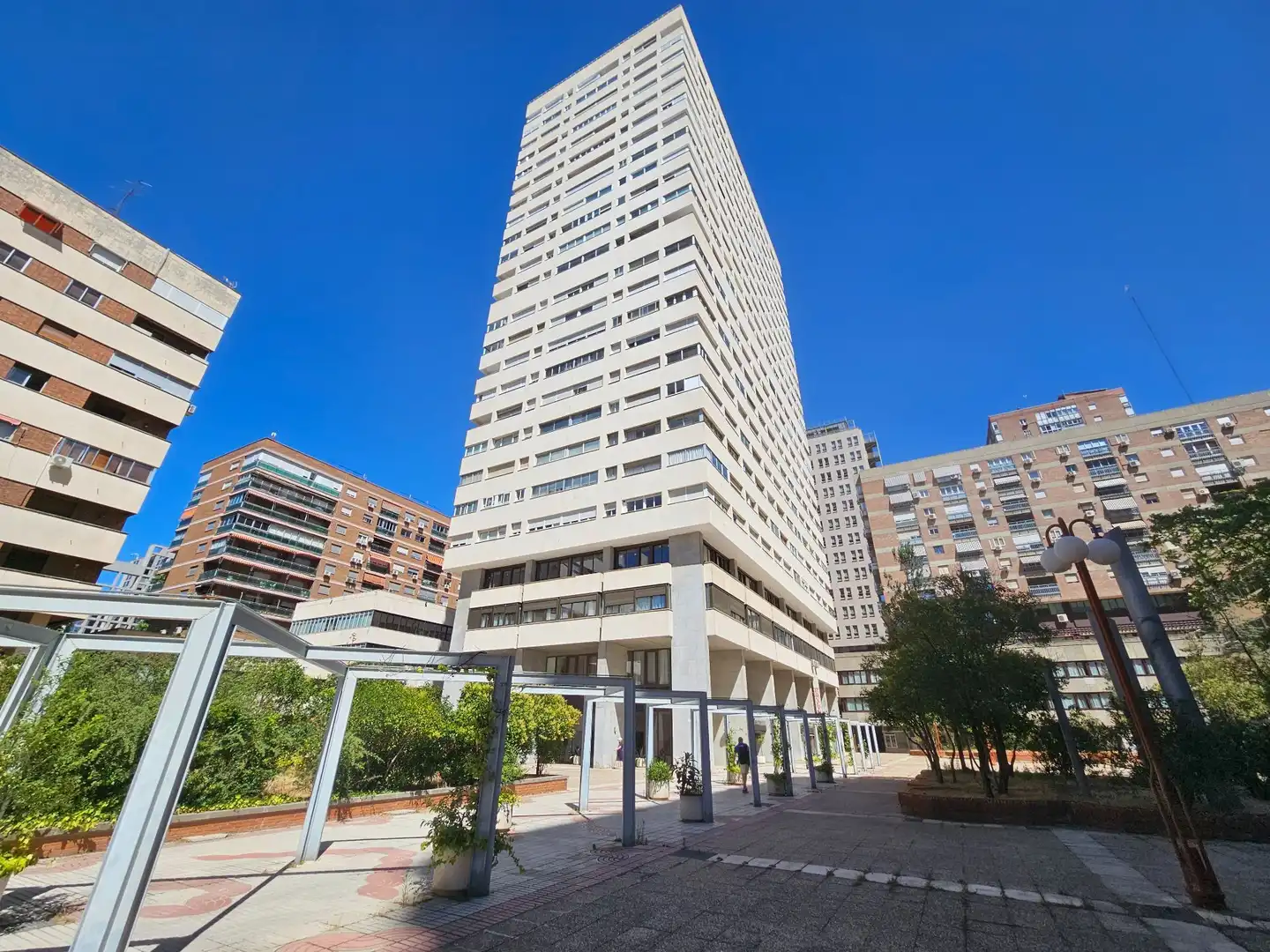 Vista exterior de Apartament de lloguer en Madrid amb Aire condicionat, Calefacció i Terrassa