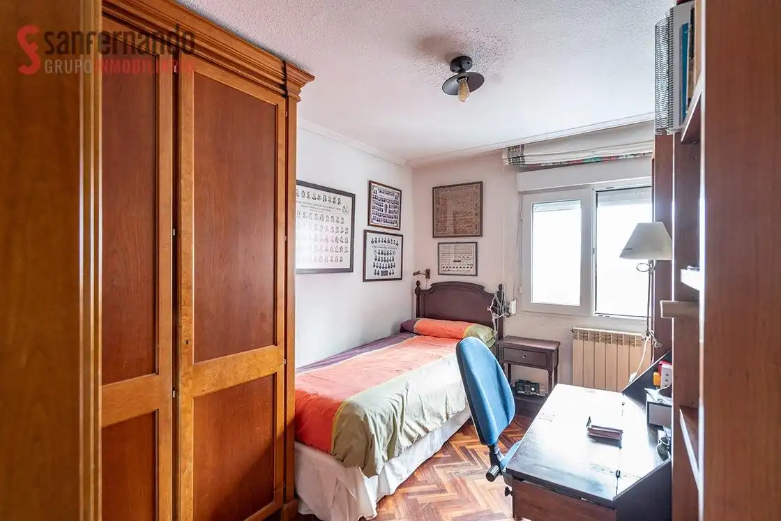 Bedroom of Flat for sale in Santander  with Heating