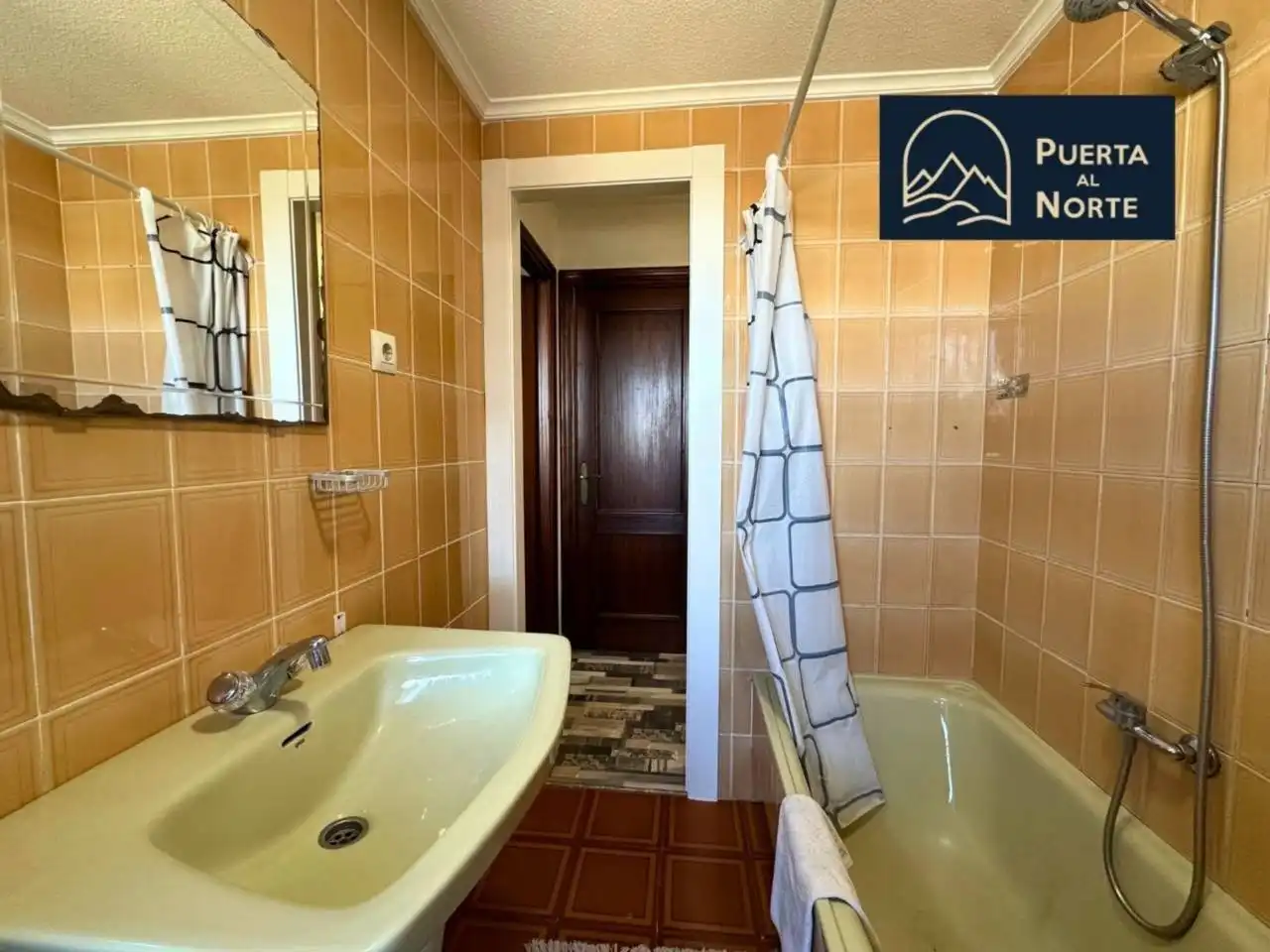 Baño de Piso en venta en Ribamontán al Mar con Calefacción y Balcón