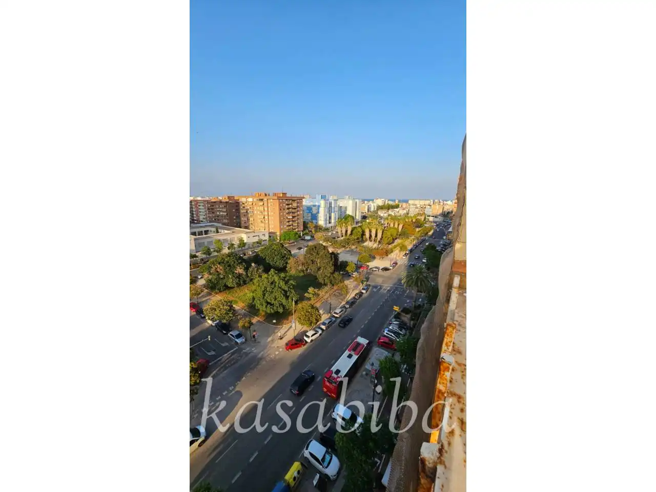 Vista exterior de Pis de lloguer en Valencia amb Aire condicionat, Parquet i Terrassa