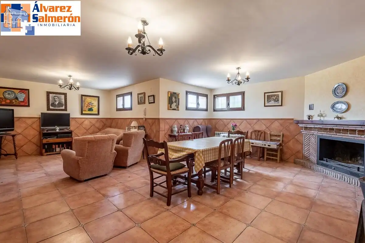 Casa con jardín en venta en Calle MARIANA PINEDA, imagen 44