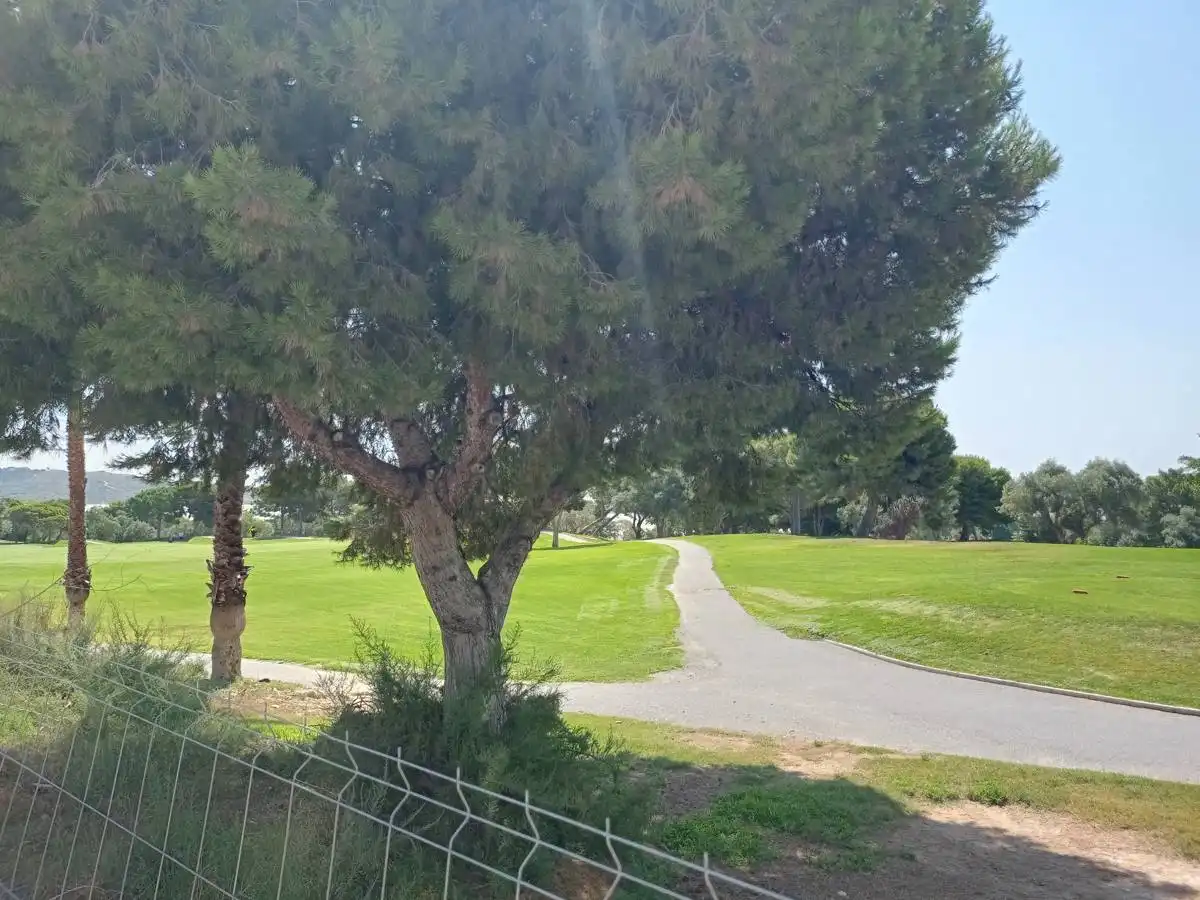 Vista exterior de Casa o xalet en venda en Mutxamel amb Aire condicionat, Jardí privat i Terrassa