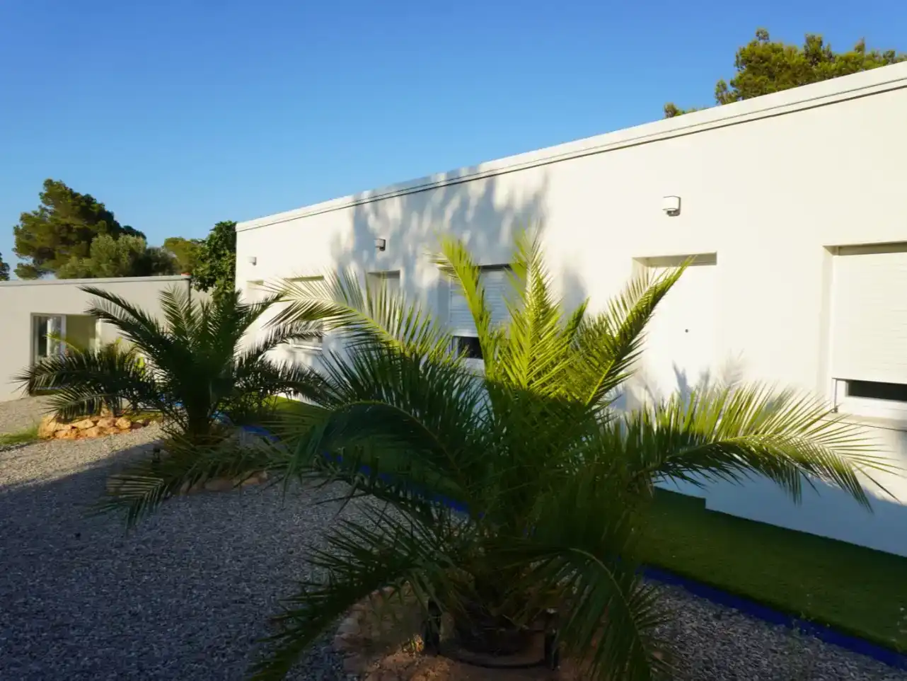Vista exterior de Casa o xalet en venda en Sant Josep de sa Talaia amb Aire condicionat i Piscina