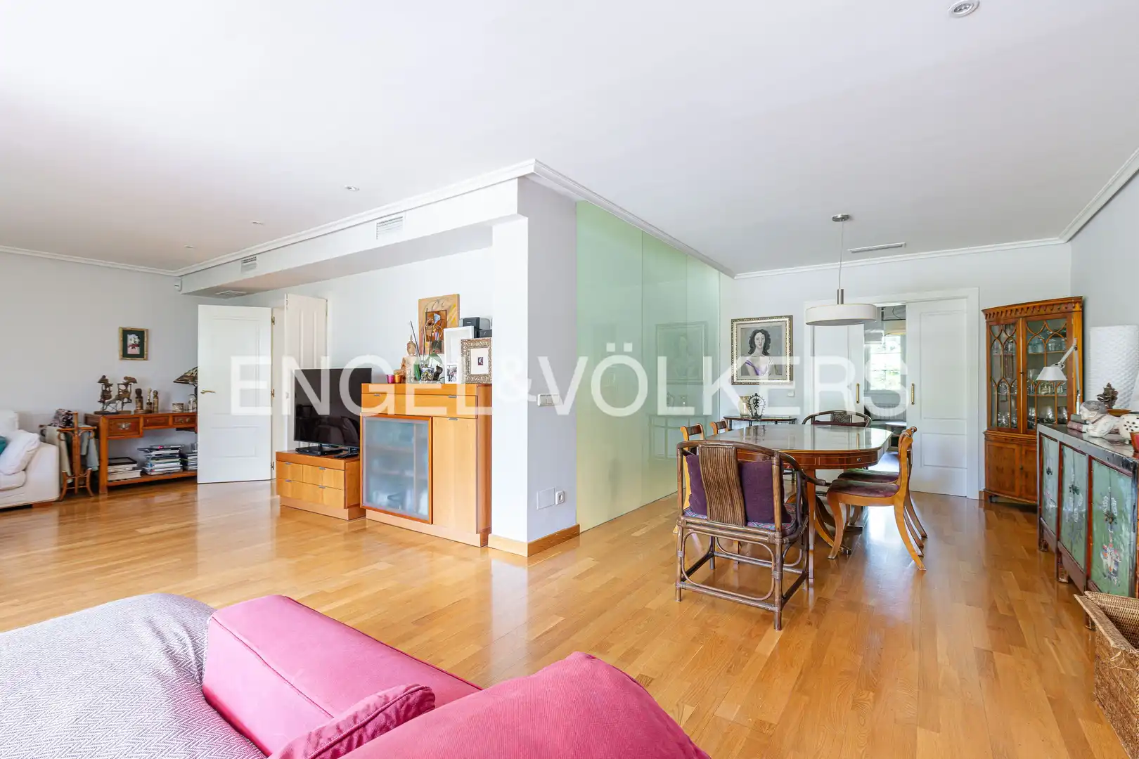 Living room of Houses for sale in Las Rozas de Madrid  with Heating, Private garden and Parquet flooring