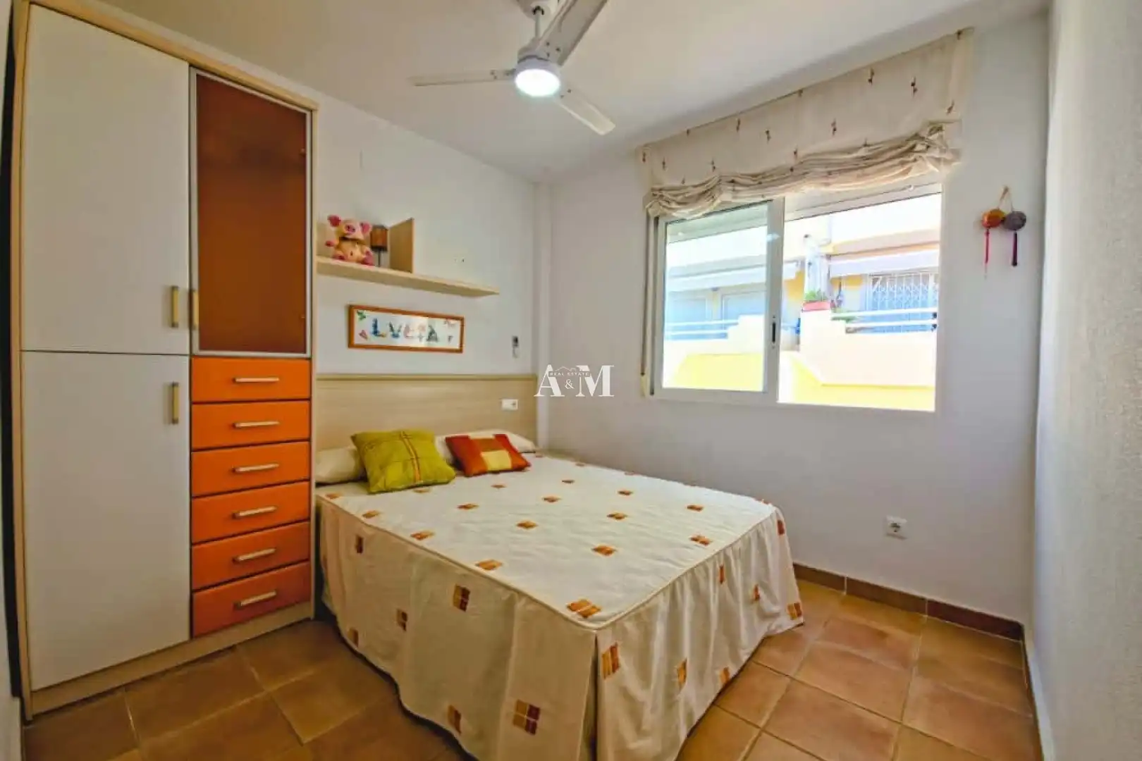 Schlafzimmer von Dachboden zur Miete in Orihuela mit Klimaanlage, Heizung und Terrasse
