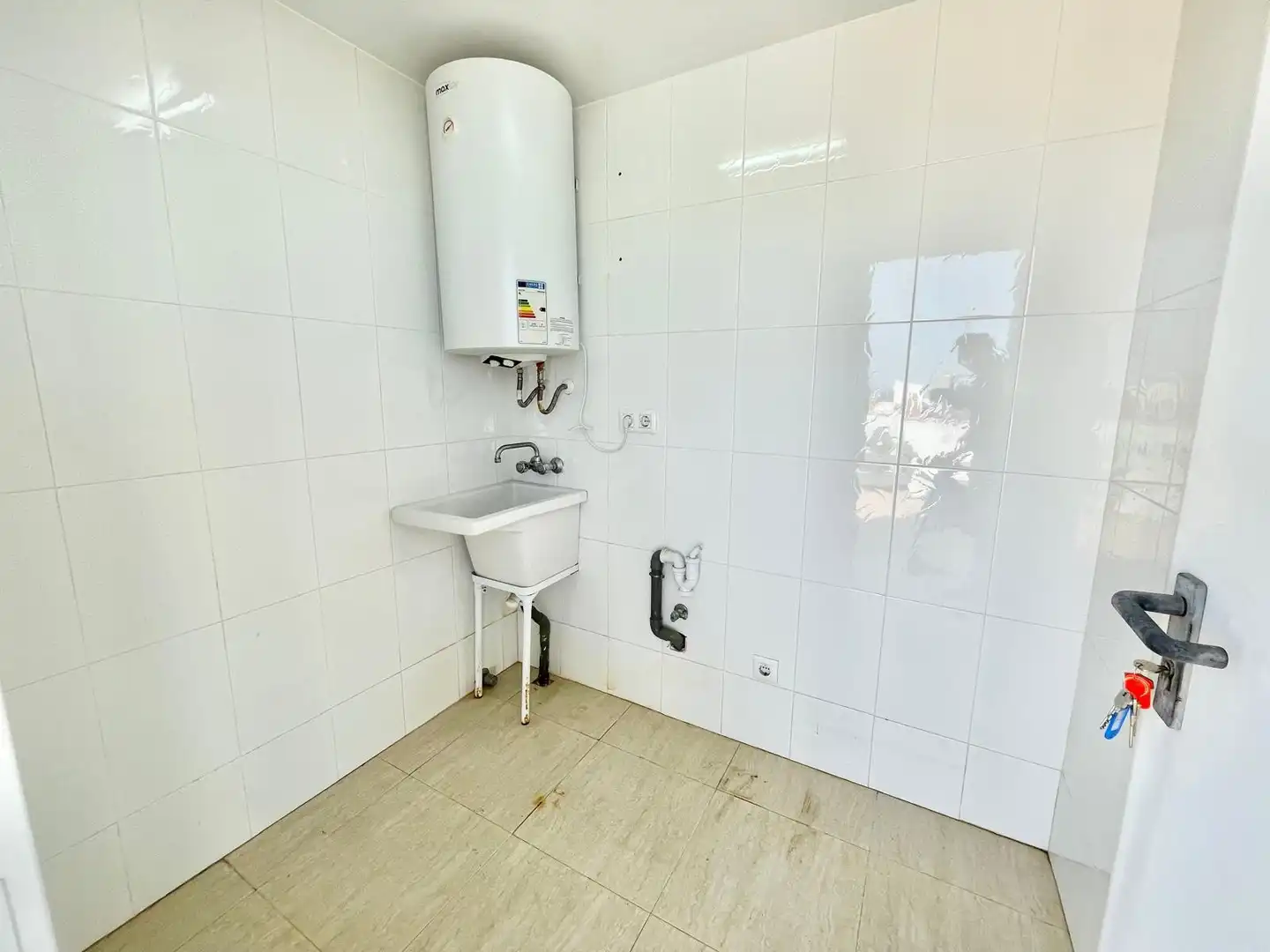 Bany de Apartament de lloguer en Los Alcázares amb Aire condicionat, Traster i Moblat