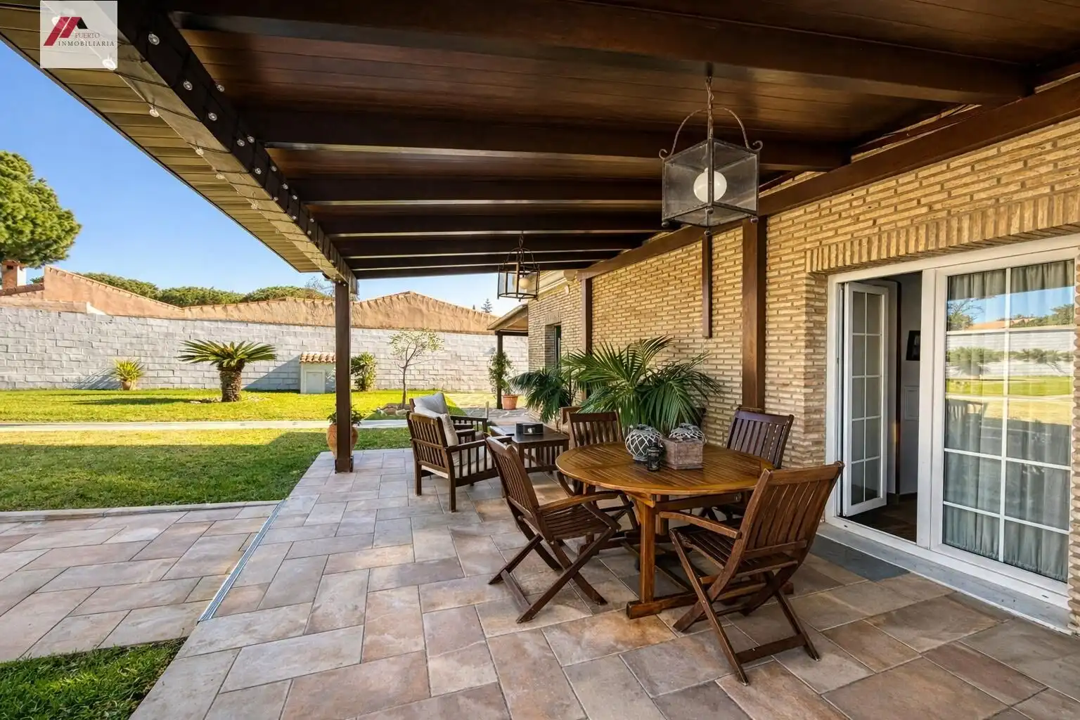 Terrassa de Casa o xalet en venda en El Puerto de Santa María amb Calefacció, Jardí privat i Terrassa