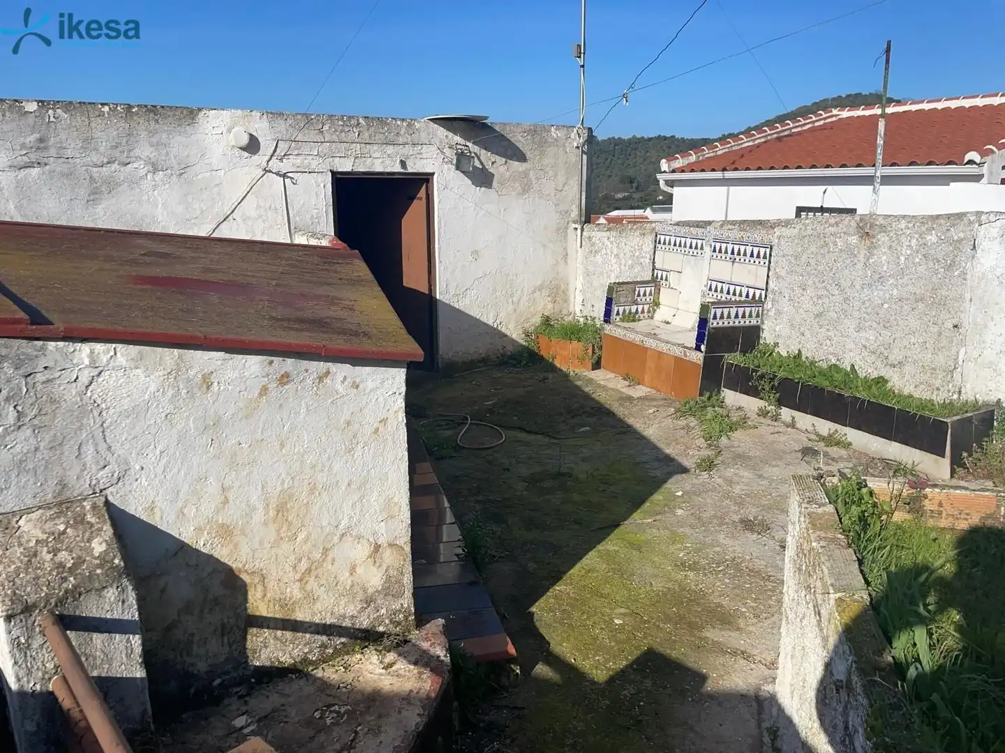 Casa adosada en venta en Constantina