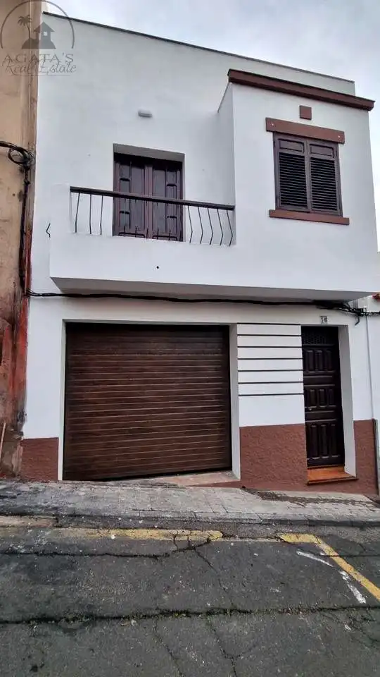 Vista exterior de Casa o xalet en venda en Icod de los Vinos